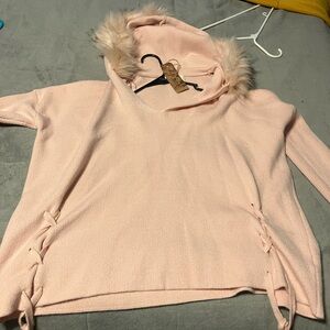 Chic Pink Hoodie with Faux Fur Trim